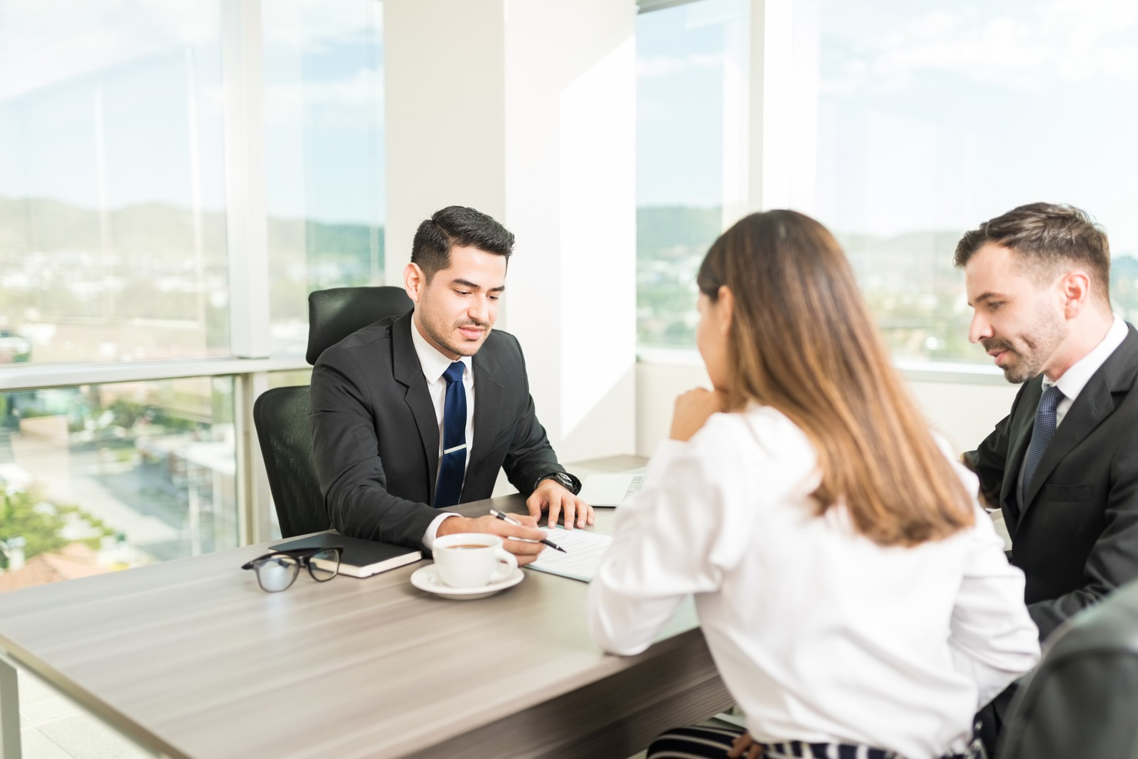 Equipo CREDIHIT en una reunión